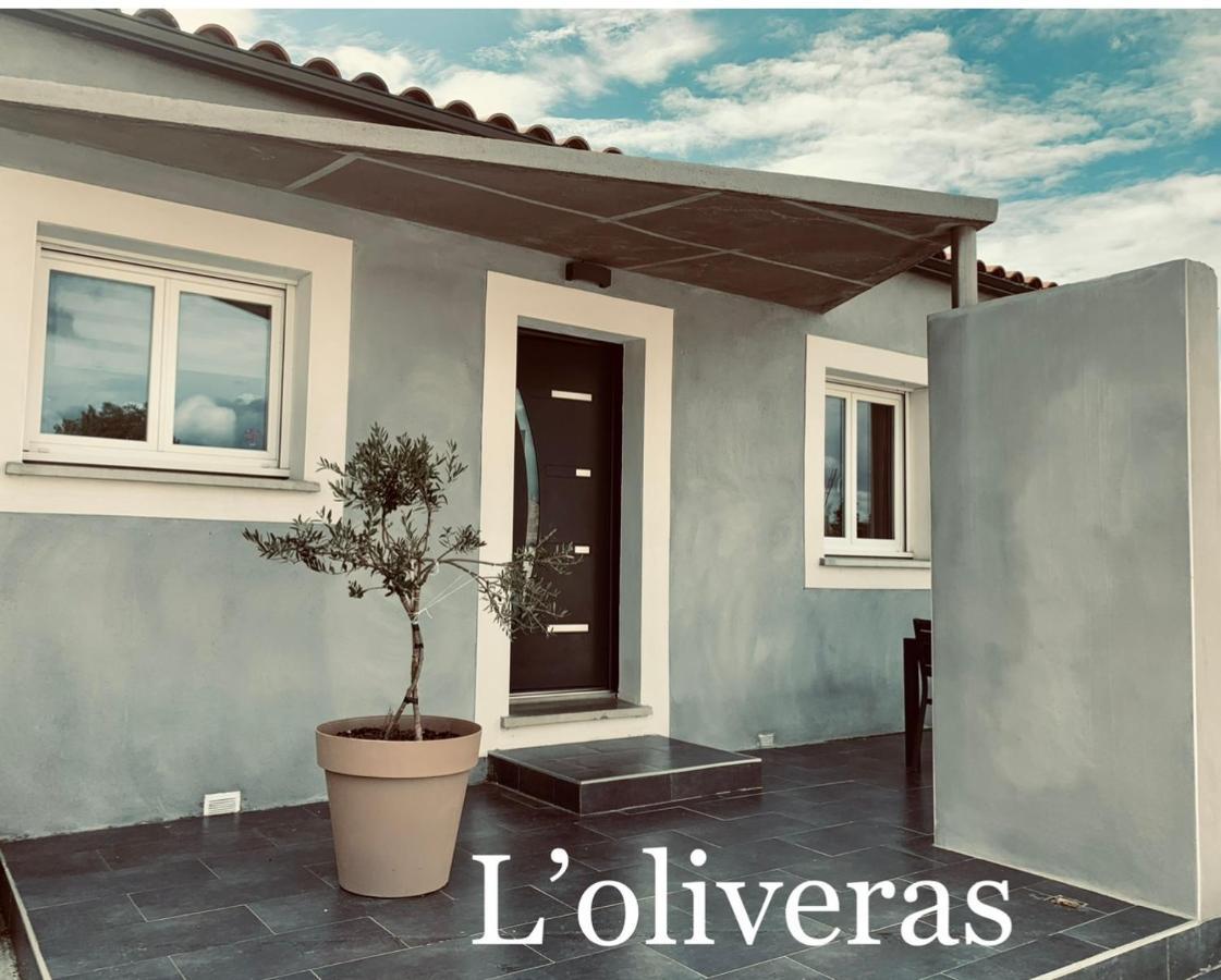 L'Oliveras Pezens エクステリア 写真